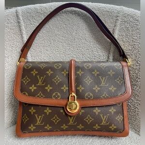 RARE Louis Vuitton Dauphine Classic Monogram Shoulder Bag Vintage